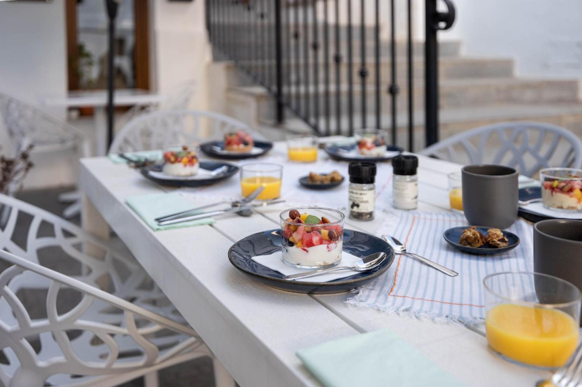 Olive & Ivy Guesthouse Canillas de Aceituno Exterior foto